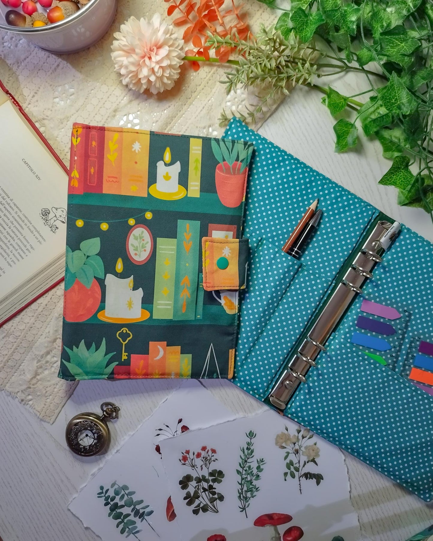 Raccoglitore ad anelli A5 e A6 "Libri e candele"