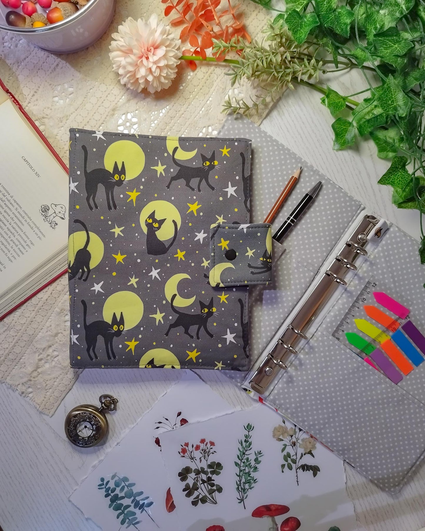 Raccoglitore ad anelli A5 e A6 "Gatti e lune"