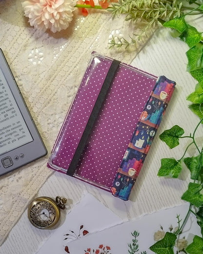 Cover rigida rimovibile per ebook reader Kindle e Kobo "Libri e candele delle streghe"