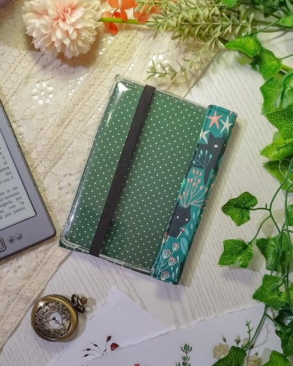 Cover rigida rimovibile per ebook reader Kindle e Kobo "Gatti neri nel bosco"