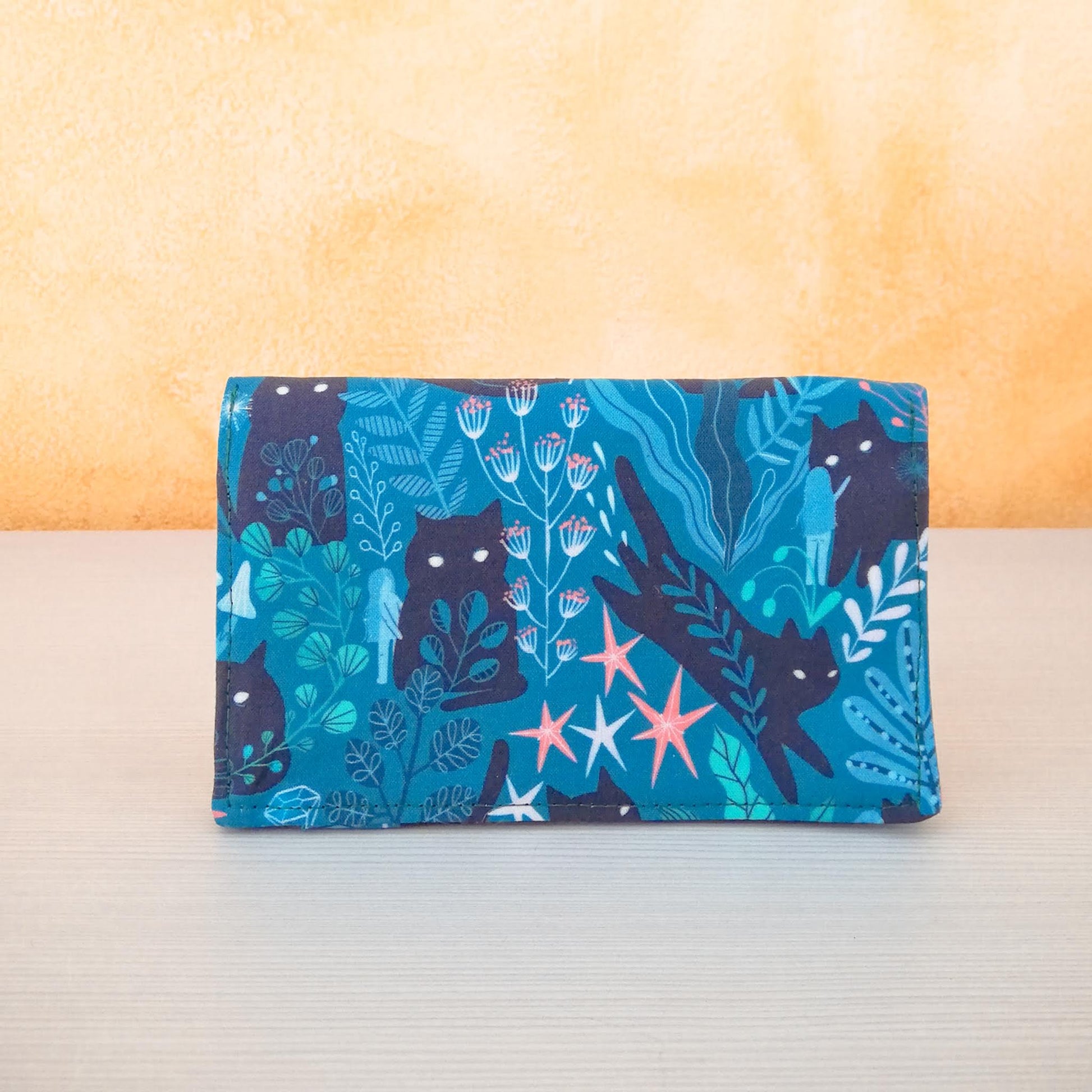 Porta tabacco Gatti neri nel bosco