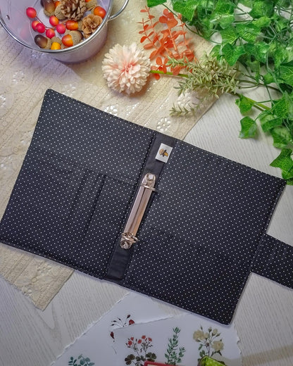Raccoglitore ad anelli interno 2 anelli e con tasche nero