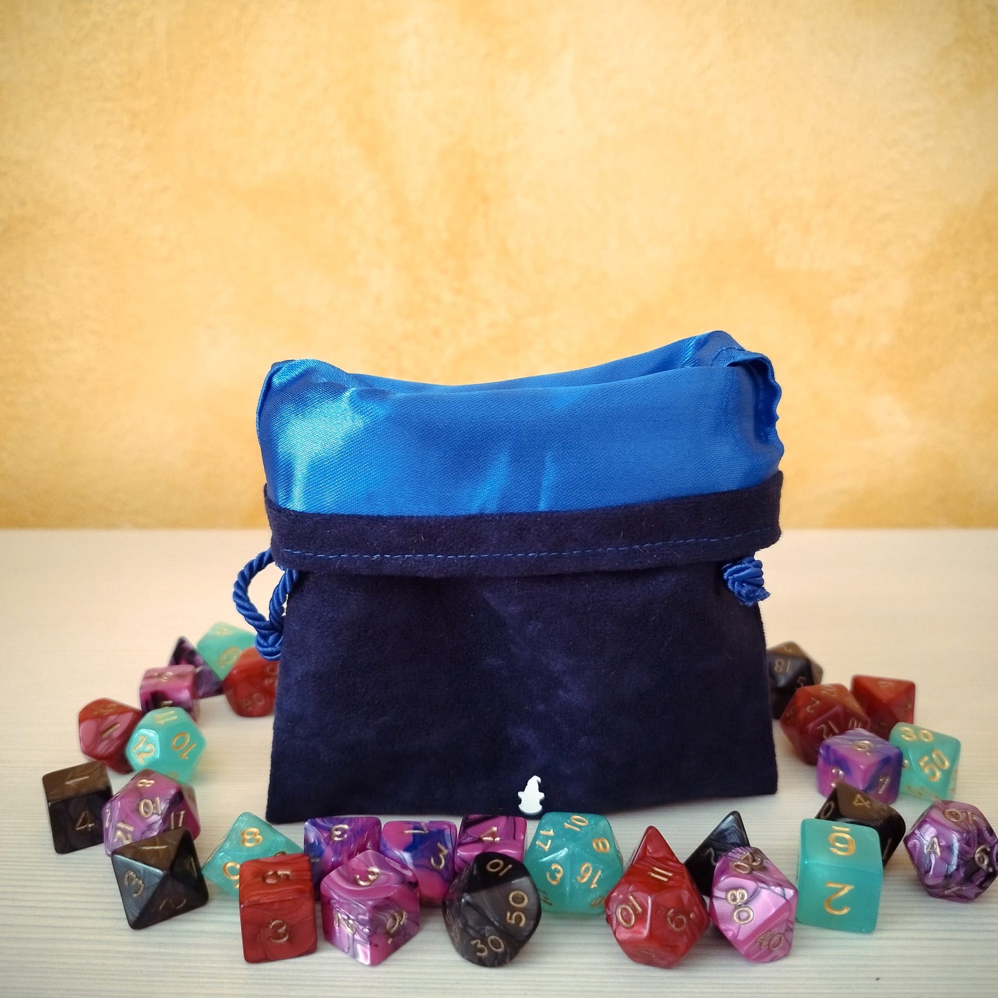 Sacchetto porta dadi classe "Cleric" con mazza