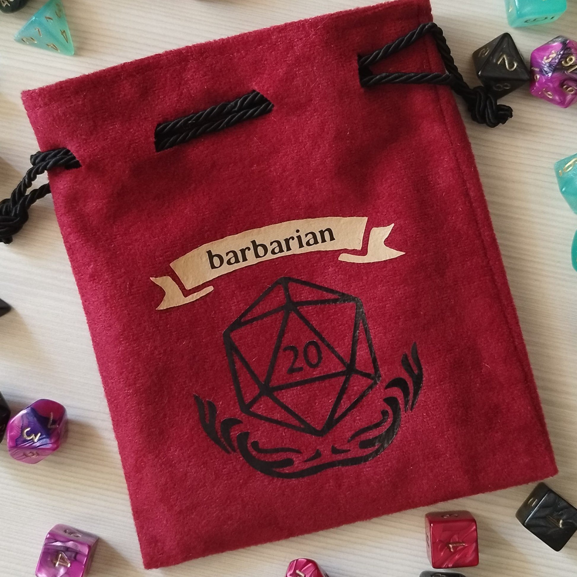 Sacchetto porta dadi classe "Barbarian" con D20